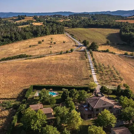 Villa Augusto 10, Emma