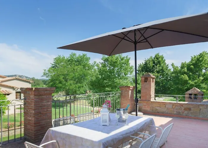 Augusto 10, Emma Villa