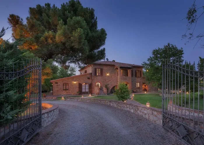 Augusto 10, Emma Villa *